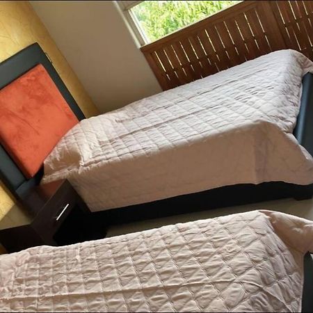 Lovely 3 Bedroom Condo With Pool Ixtapa  Esterno foto